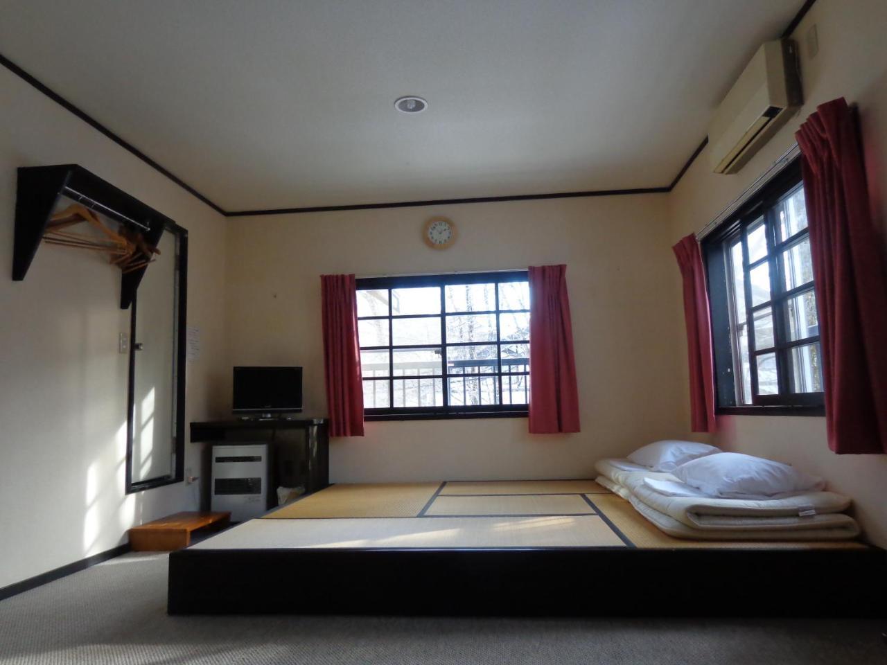 Hakuba Matata Lodge Esterno foto